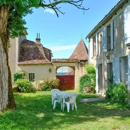 House With Garden And View Ideal Location In For 6 People *