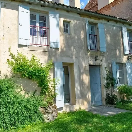 House With Garden And View Ideal Location In For 6 People * Limeuil